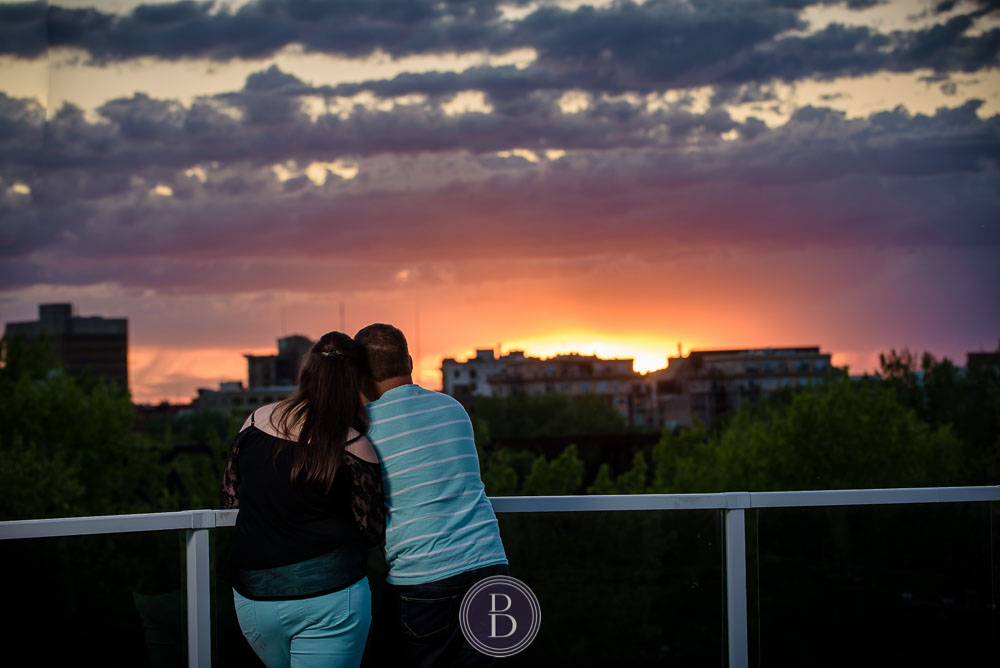 engagement photos sunset on roof