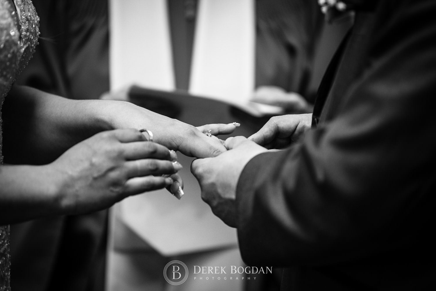 Victoria inn Winnipeg wedding ceremony exchange rings