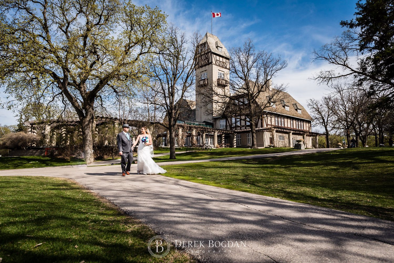 Winnipeg wedding portrait Assiniboine Park pavilion