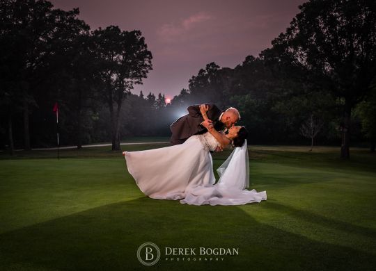 Bel Acres Golf Wedding bride and groom evening portrait golf course kiss
